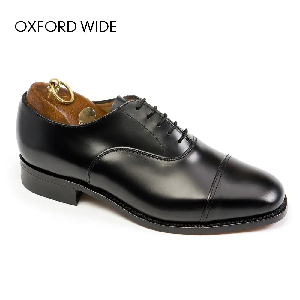 Sanders Wide Fit Oxford, musta