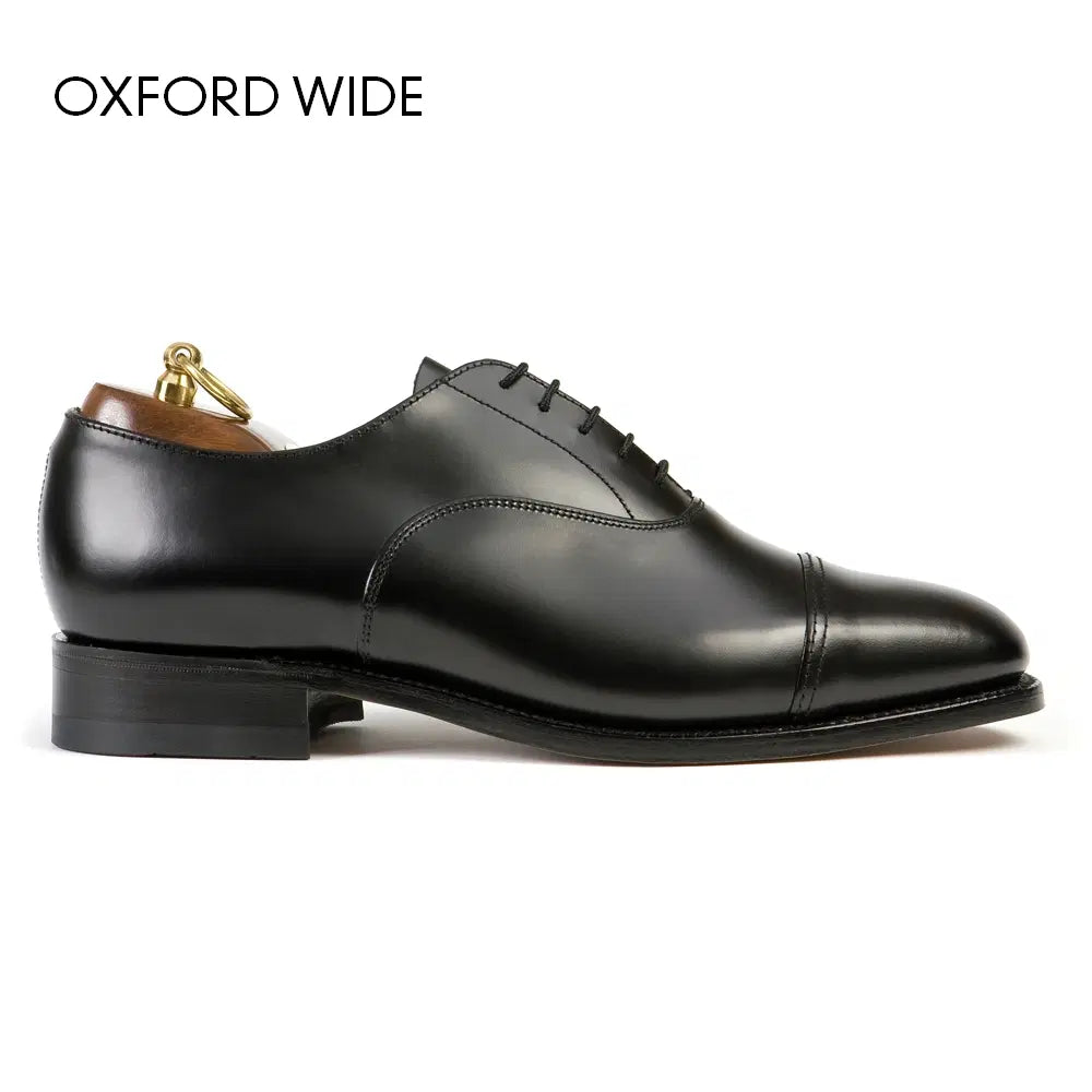 Sanders Wide Fit Oxford, musta