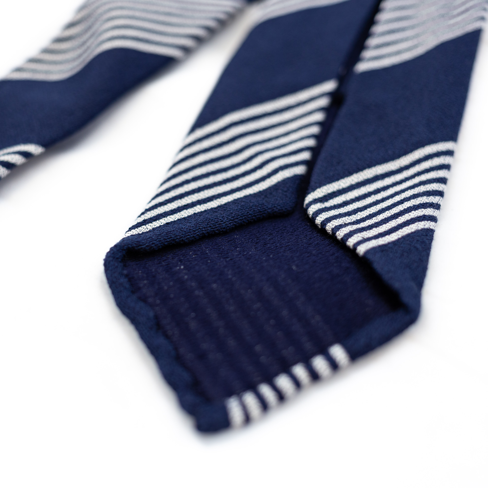 DLA 5-fold navy and white striped tie details